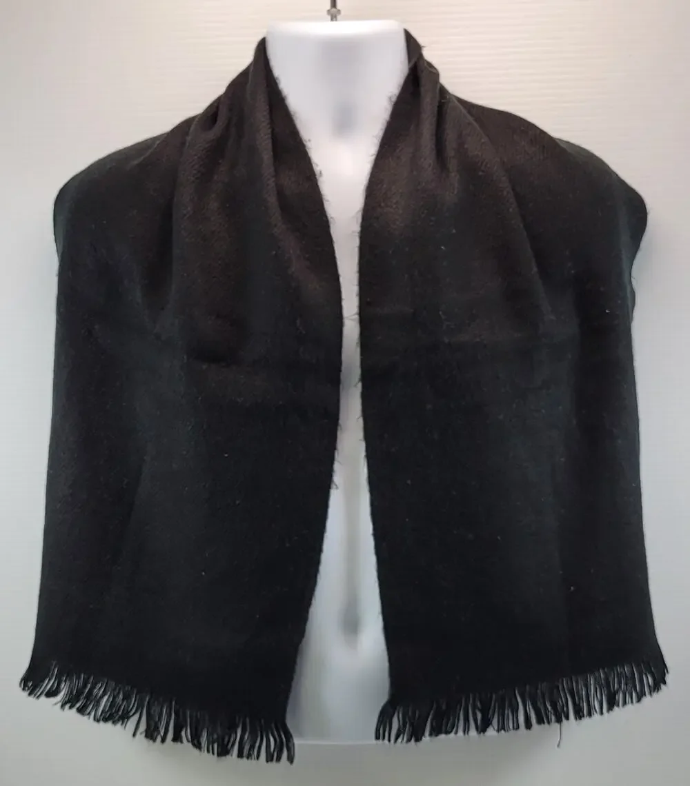 L4) Women Black Fringed Winter Scarf 50